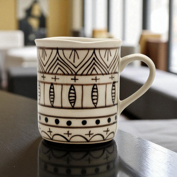 Mug en céramique peint à la main en noir et blanc