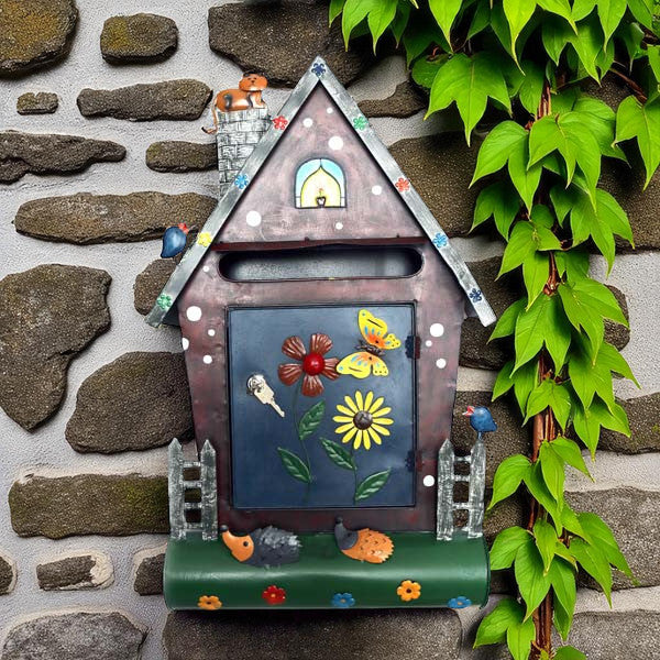 Mailbox house