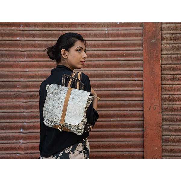 Canvas Rucksack mit Fell