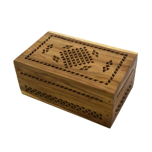 Scatola in legno con coperchio