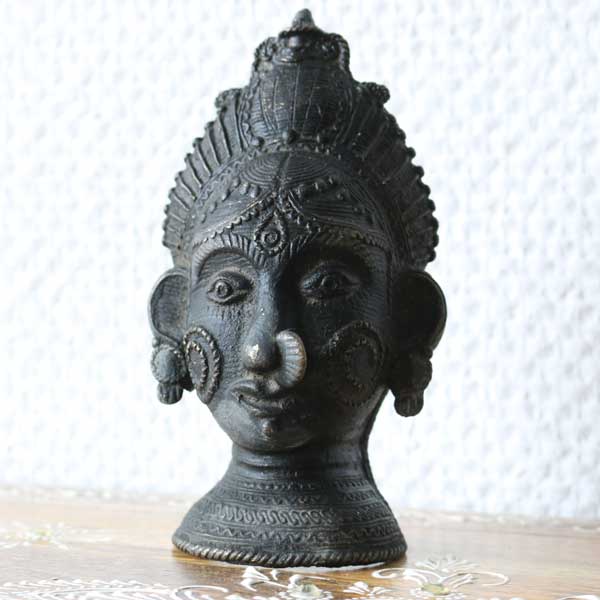Female head Bastar Art