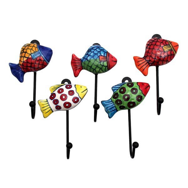 Crochet mural avec céramique