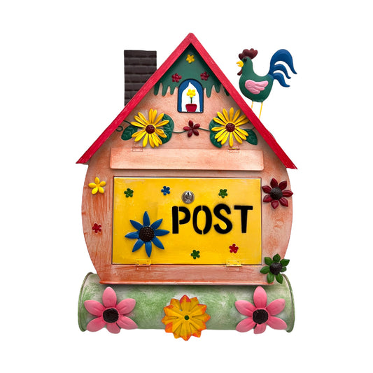 Briefkasten Haus mit Hahn