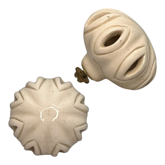 Bouton de meuble blanc/beige