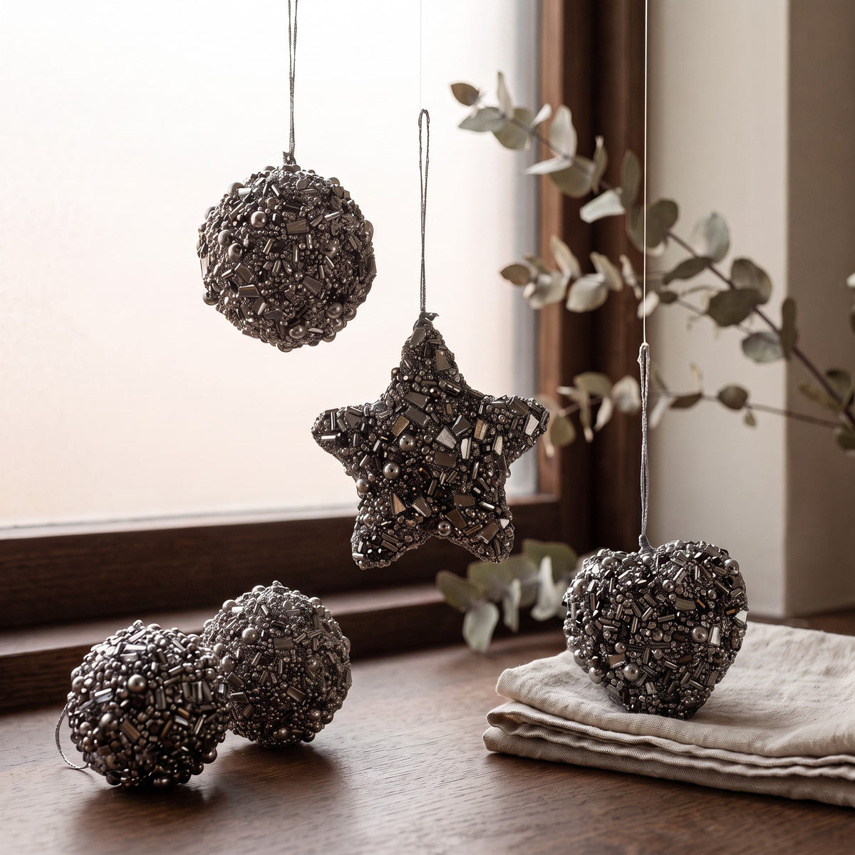 Set/3 decorazioni per albero – Ciondoli fatti a mano con perline e pietrine color argento