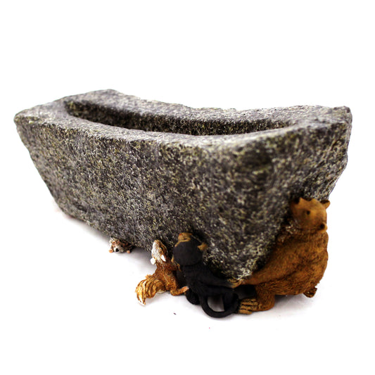 Kleine Pflanzschale mit Tieren