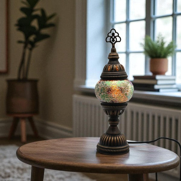 Lampada da terra in mosaico di vetro bianco/multicolore