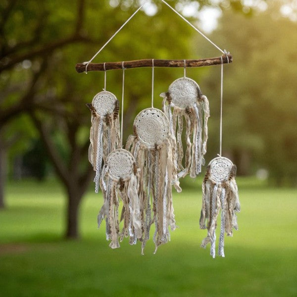 Hängedeko mit Traumfängern